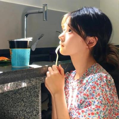 三叔家的房客们首屏图