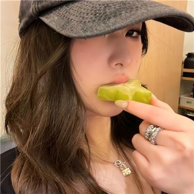 女孩有问题封面