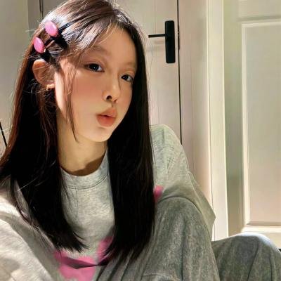 中国女兵封面